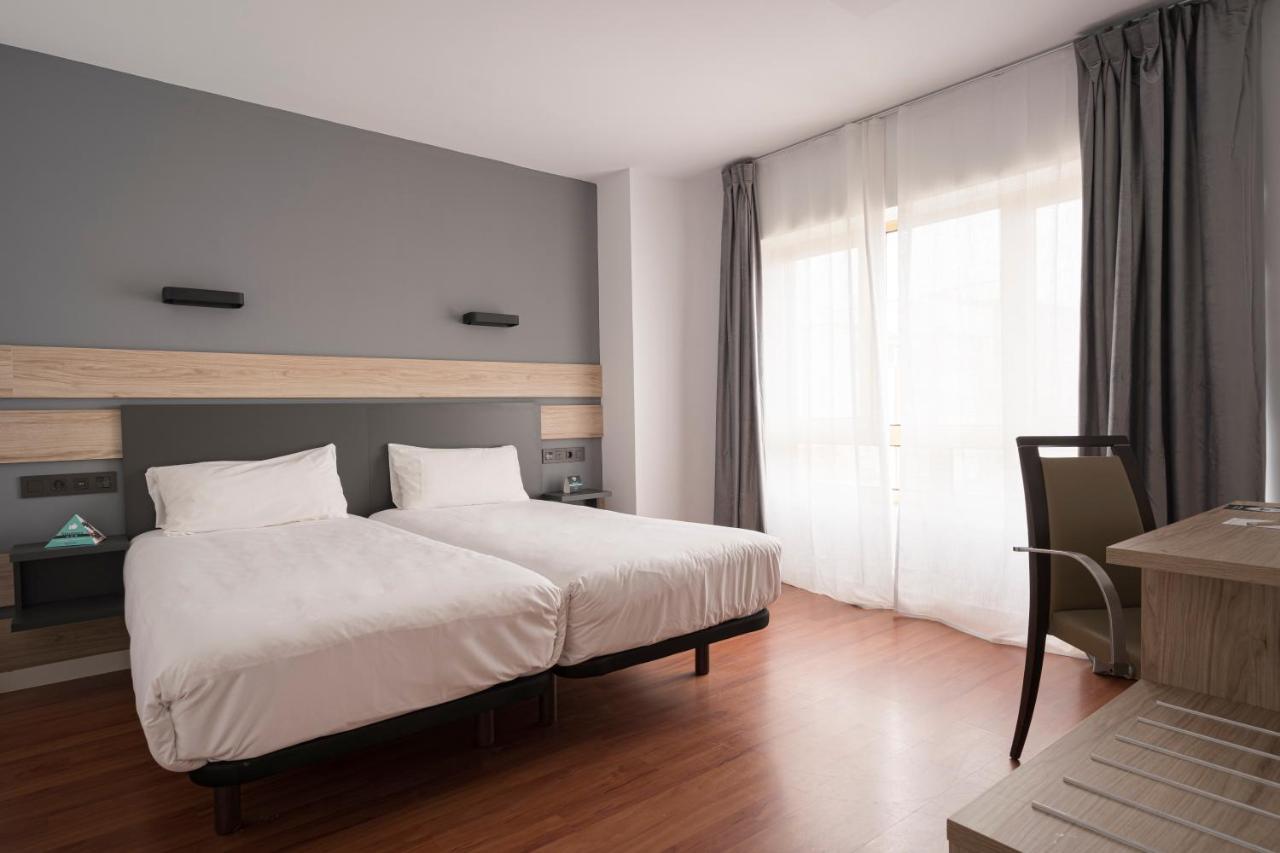 Hotel Alda Centro Gijón Exteriör bild